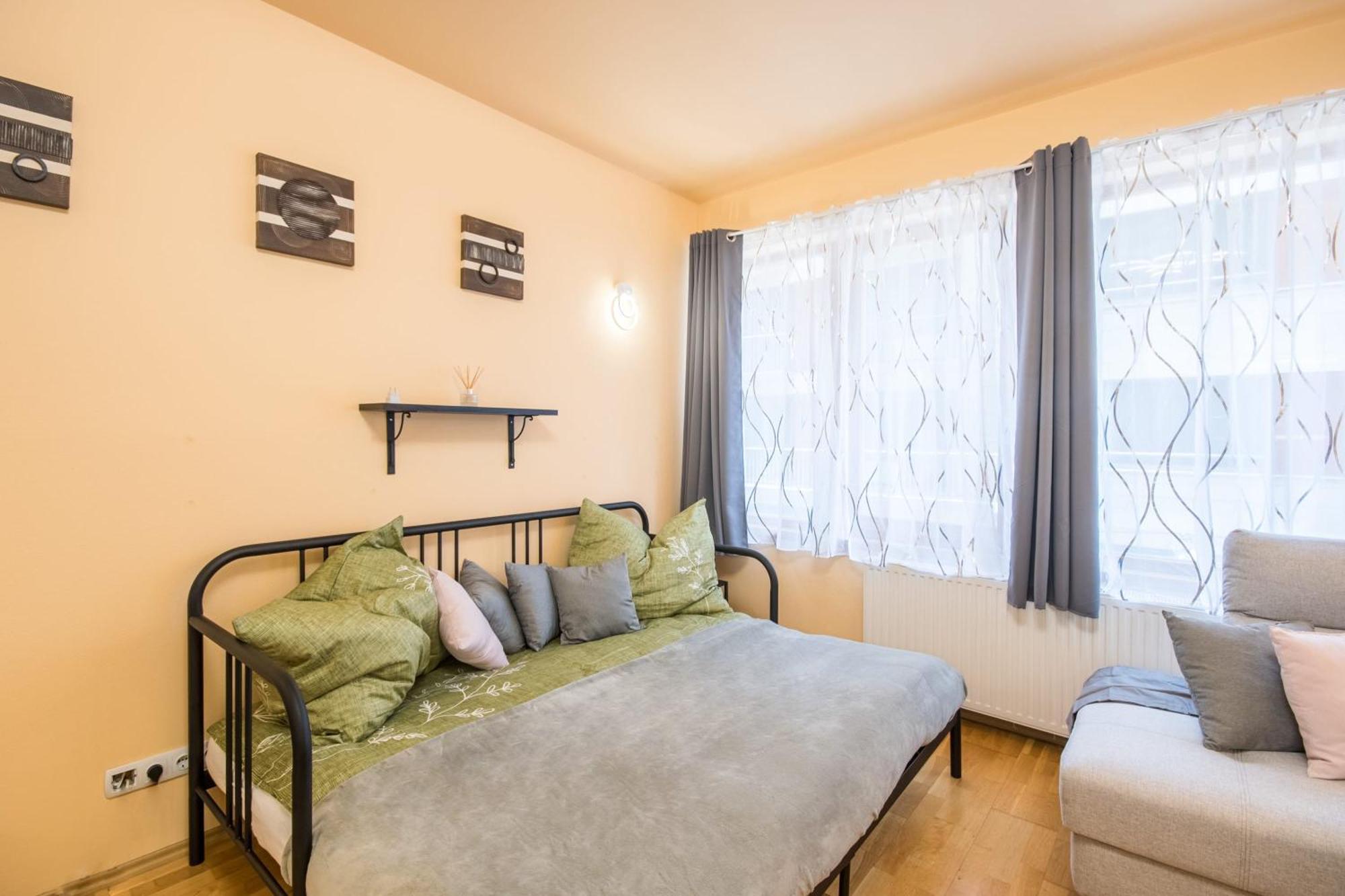 Very Central - Large - Balcony - Comfy Apartment Budapest Exterior photo